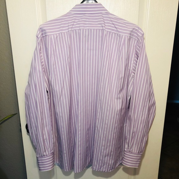 Tommy Bahama Button Down - Picture 4 of 7